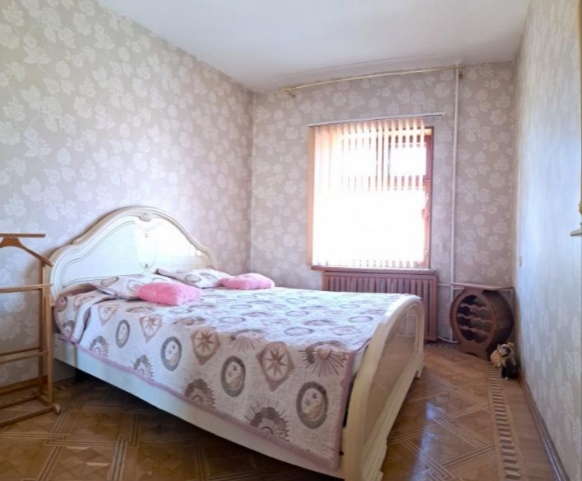 продажа трехкомнатной квартиры номер A-173786 в Приморском районе, фото номер 12
